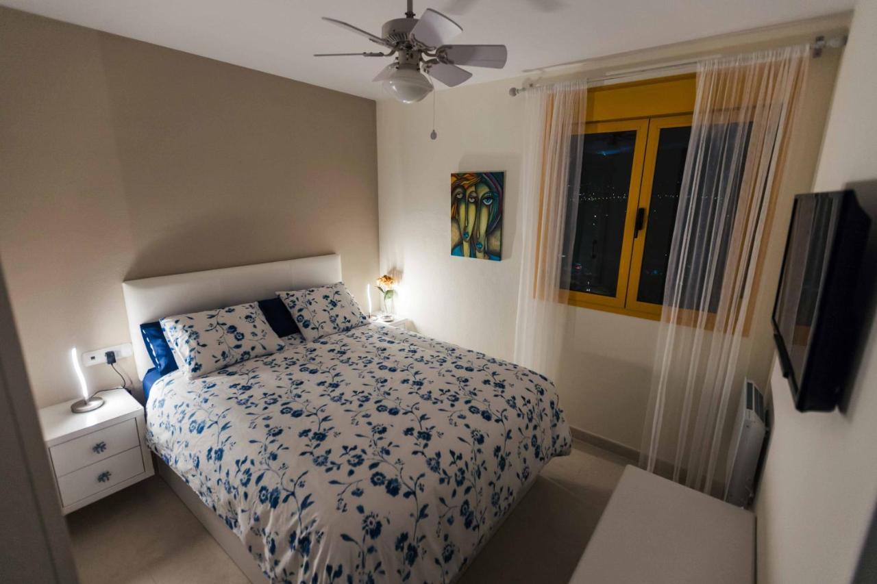 Apartamento En la playa. Planta 19. Vistas espectaculares. 2 terrazas. Calpe Exterior foto