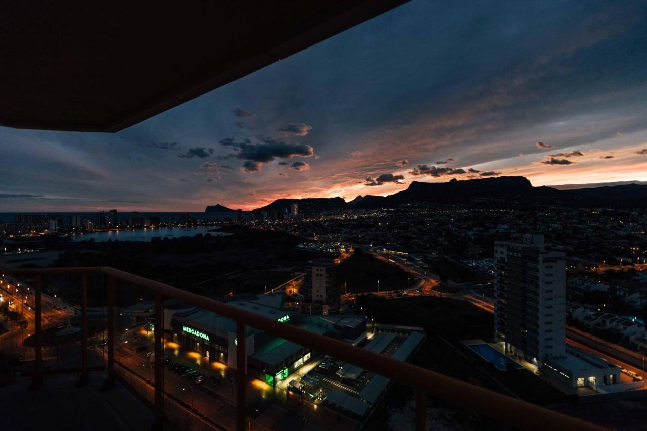 Apartamento En la playa. Planta 19. Vistas espectaculares. 2 terrazas. Calpe Exterior foto